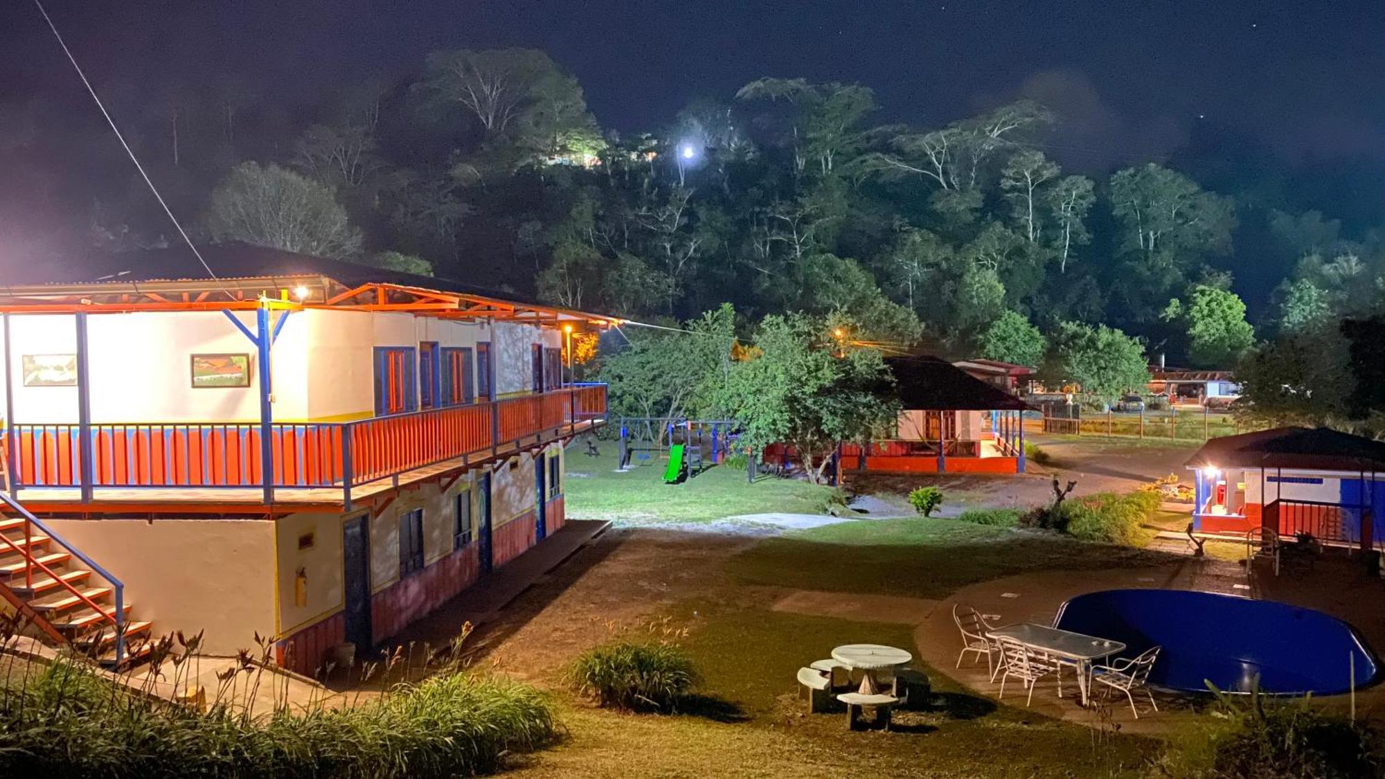 Brisas Del Rio Salento Guest House ภายนอก รูปภาพ
