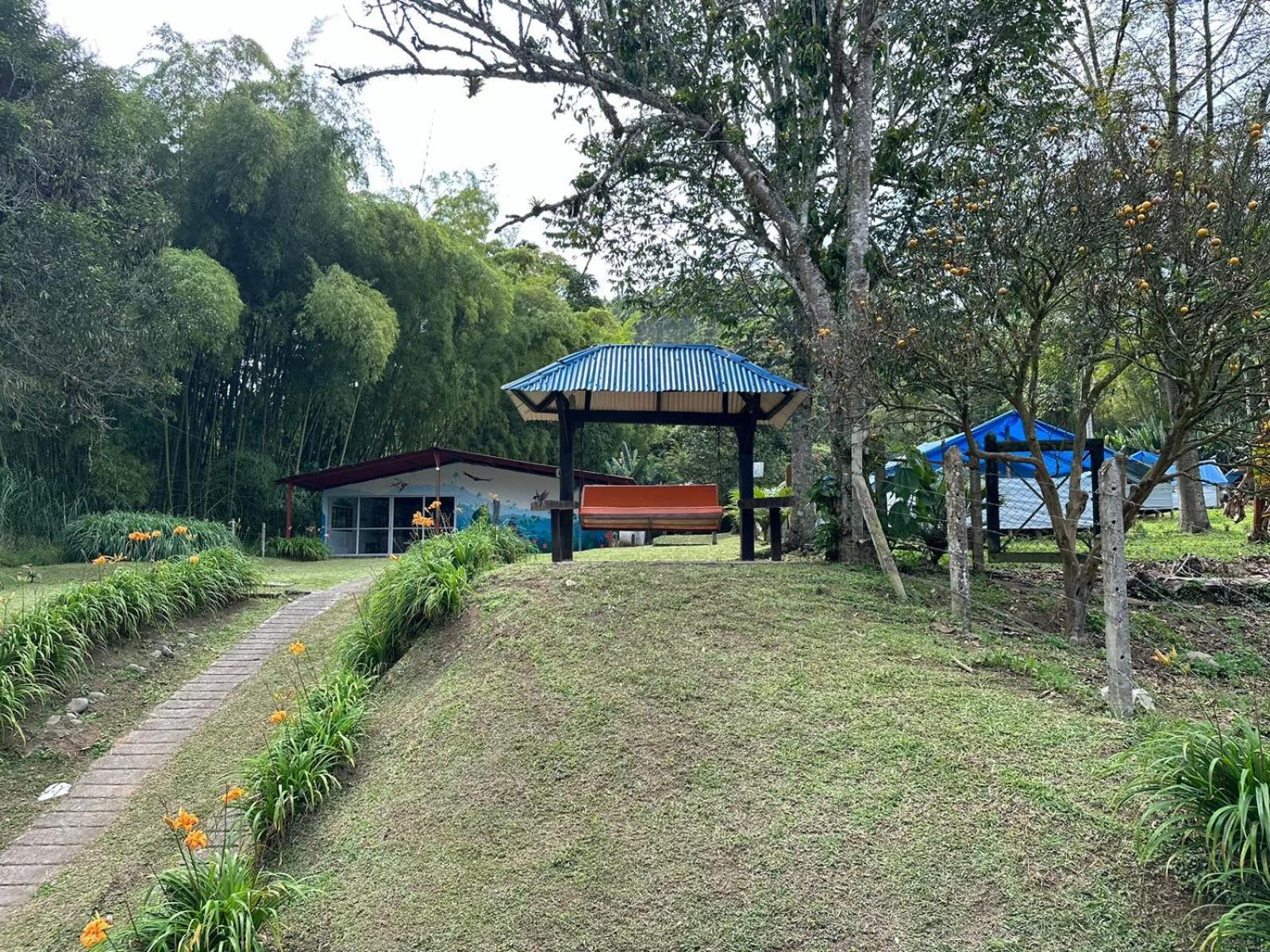 Brisas Del Rio Salento Guest House ภายนอก รูปภาพ